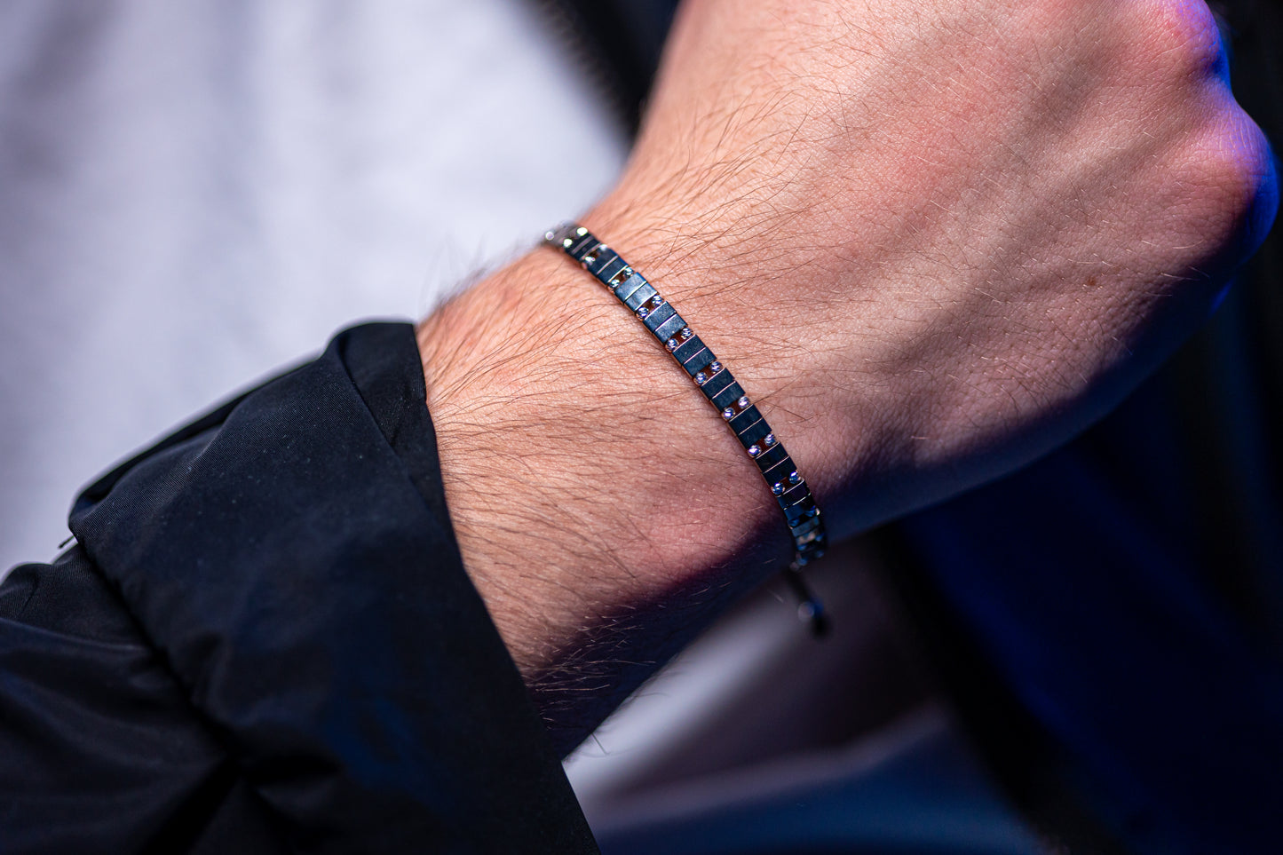 Brățară placată cu nichel și mărgele de argint